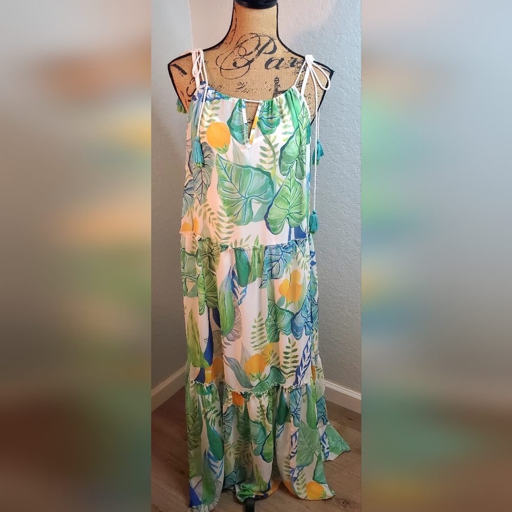Tropical Print Maxi Dress 2pc.